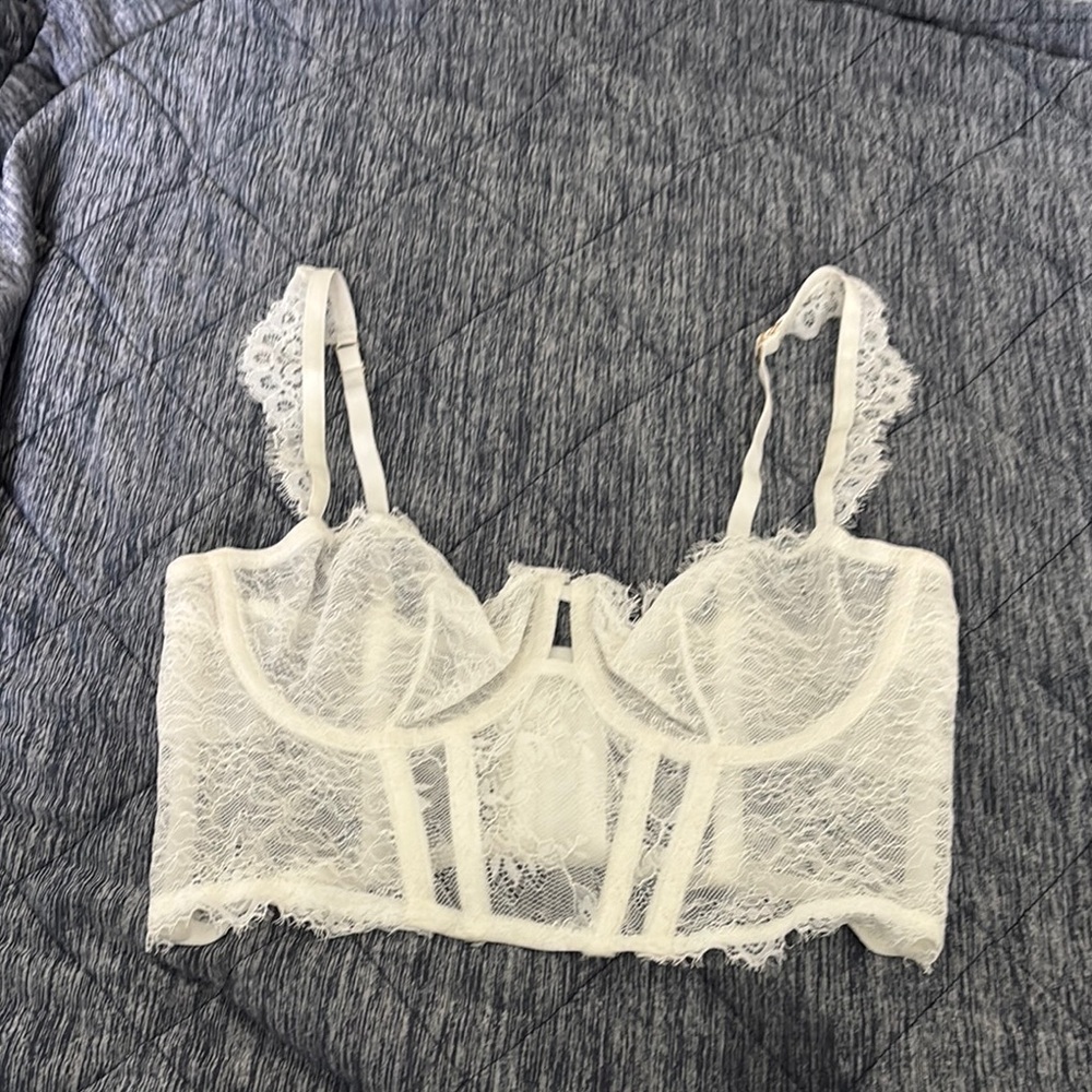 H&M White Lace Longline Bra